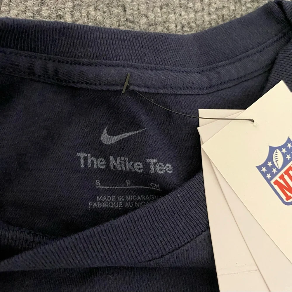 Nike Drake Maye New England Patriots Shirt Mens Small Blue NWT